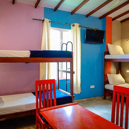 Funk Bunk - Mount View Lodge Канді Екстер'єр фото